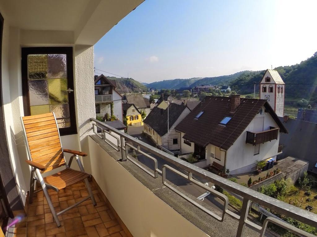 Ferienwohnungen Haus Am Wuerzlaysteig Lehmen Room photo